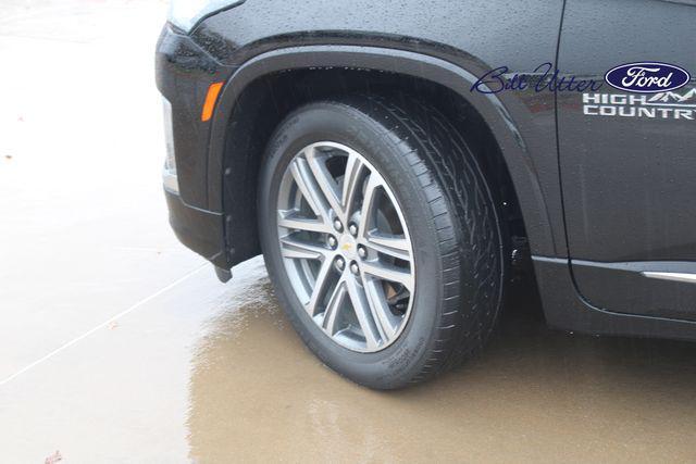 used 2022 Chevrolet Traverse car, priced at $34,995