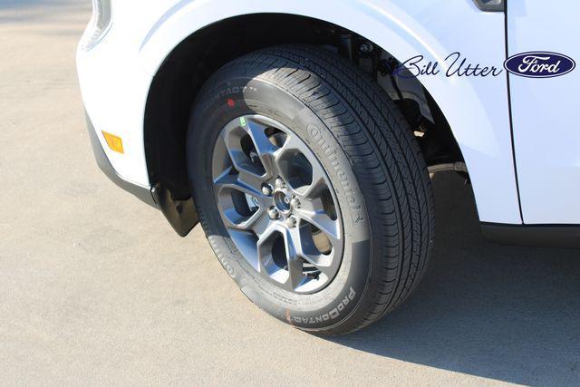 new 2025 Ford Maverick car, priced at $33,519