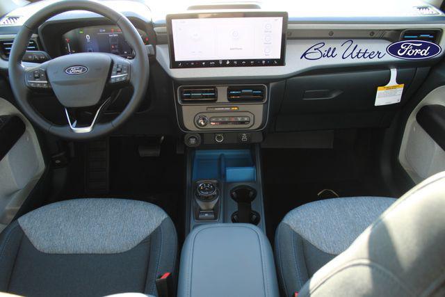 new 2025 Ford Maverick car, priced at $33,519