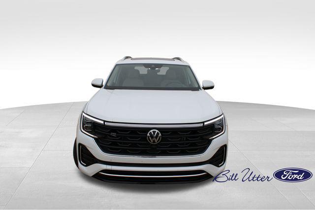 used 2024 Volkswagen Atlas car, priced at $46,000