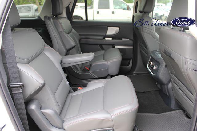 new 2025 Ford Expedition Max car, priced at $72,205