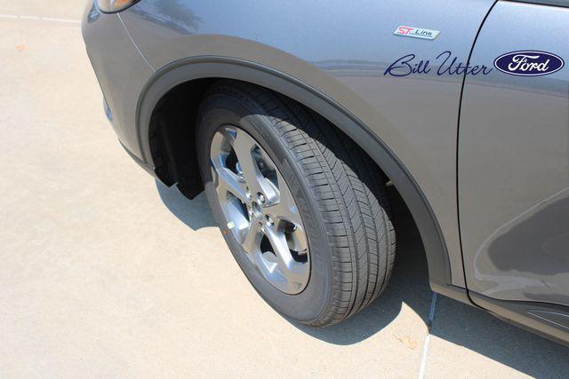 new 2025 Ford Escape car, priced at $31,669
