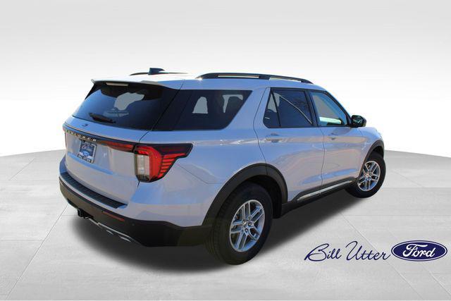 new 2025 Ford Explorer car, priced at $40,729