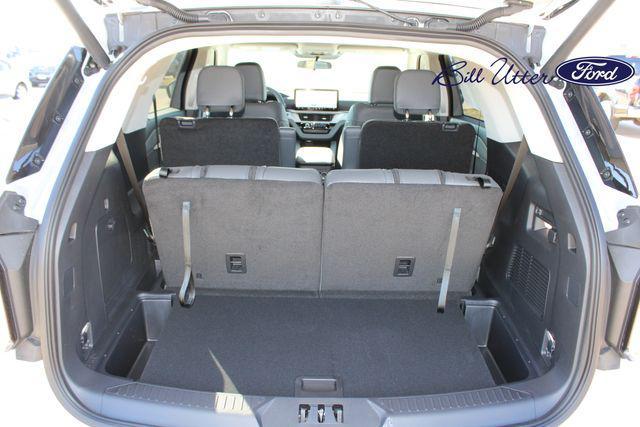 new 2025 Ford Explorer car, priced at $39,131