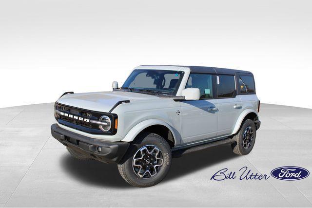 new 2024 Ford Bronco car, priced at $50,071