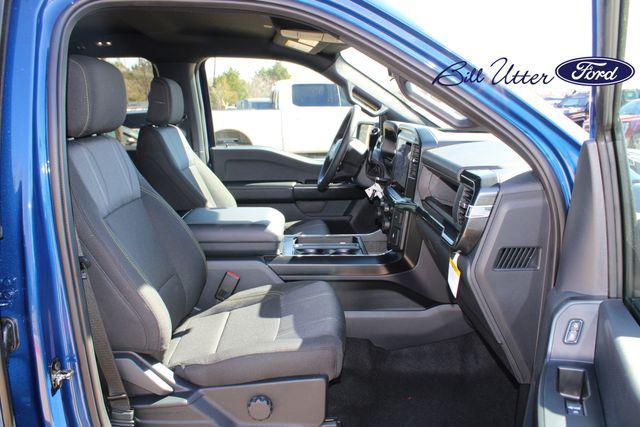 new 2025 Ford F-150 car, priced at $49,939