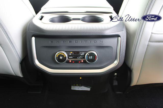 new 2025 Ford Expedition Max car, priced at $80,940