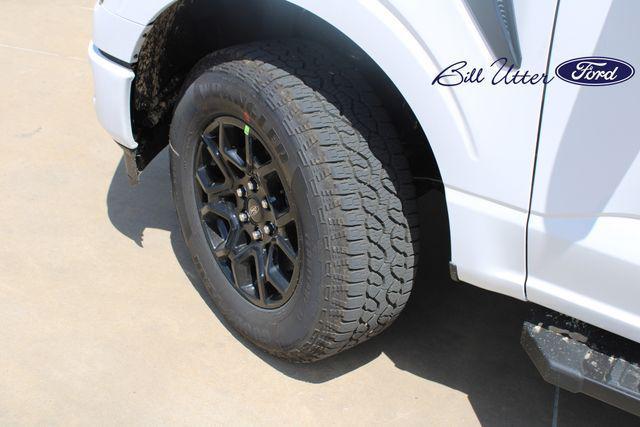 new 2025 Ford F-150 car, priced at $61,600