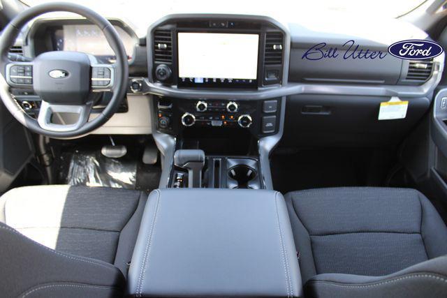 new 2025 Ford F-150 car, priced at $61,600