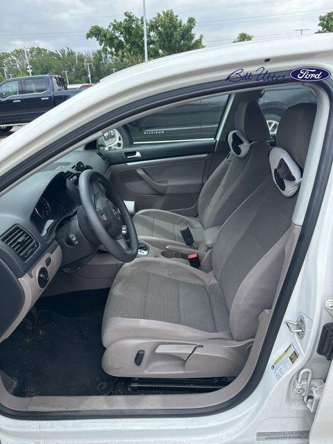 used 2010 Volkswagen Jetta car, priced at $5,676