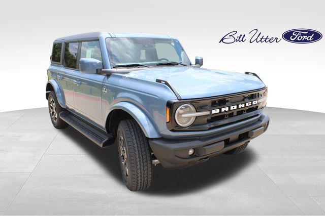 new 2025 Ford Bronco car, priced at $50,534