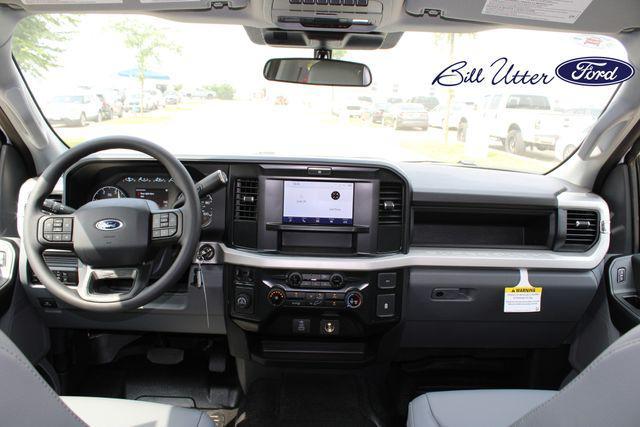 new 2025 Ford F-250 car, priced at $62,455