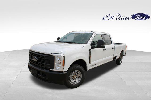 new 2025 Ford F-250 car, priced at $62,455