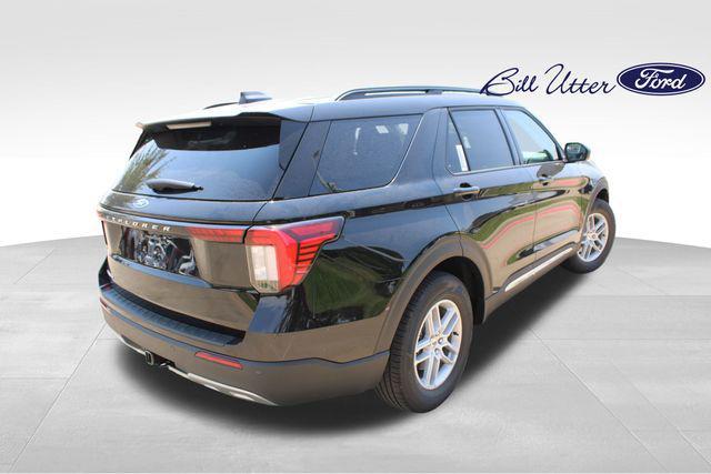 new 2025 Ford Explorer car, priced at $42,925