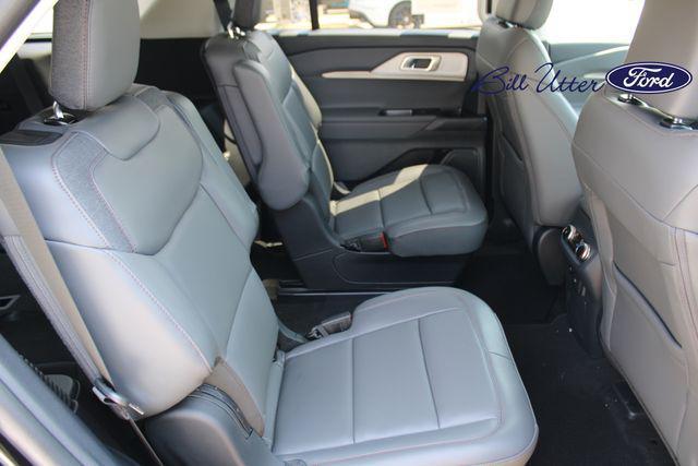 new 2025 Ford Explorer car, priced at $42,925