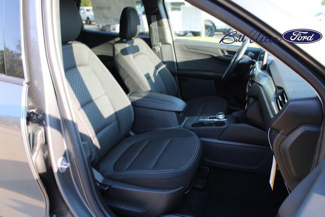 new 2025 Ford Escape car, priced at $28,220