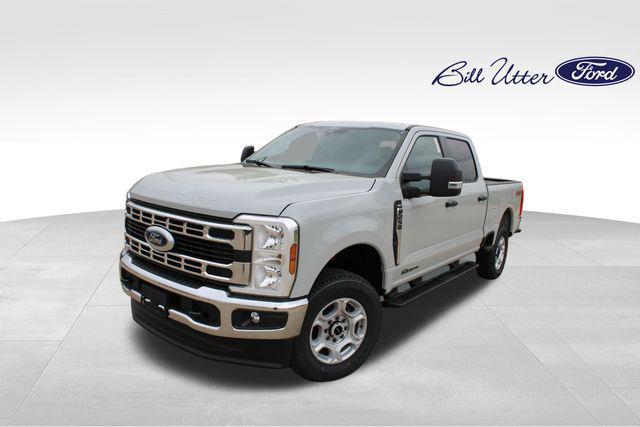 new 2025 Ford F-250 car, priced at $65,889
