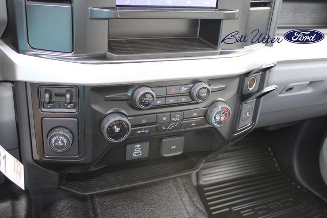 new 2025 Ford F-250 car, priced at $62,455