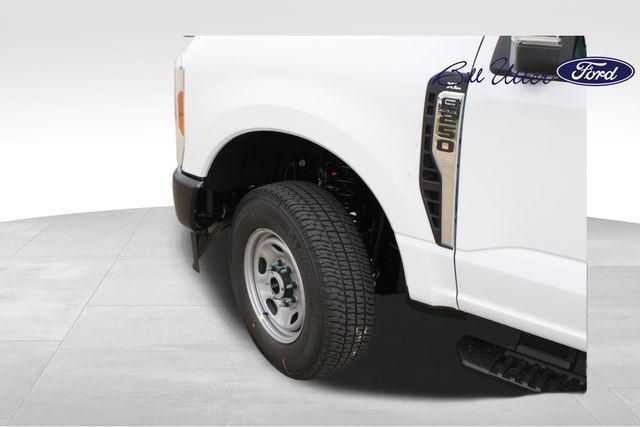 new 2024 Ford F-250 car, priced at $48,624