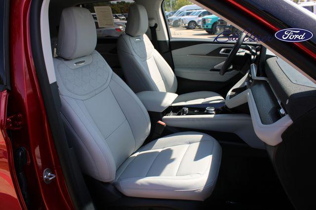 new 2025 Ford Explorer car, priced at $58,557
