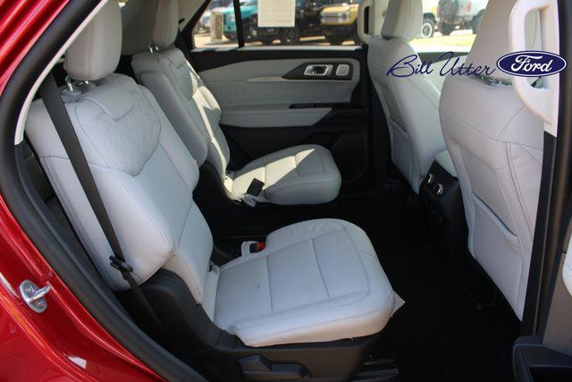 new 2025 Ford Explorer car, priced at $58,557