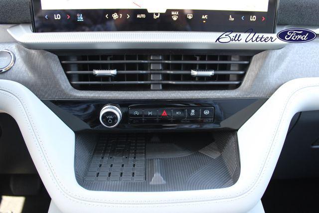new 2025 Ford Explorer car, priced at $58,557