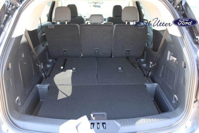 new 2025 Ford Explorer car, priced at $39,616