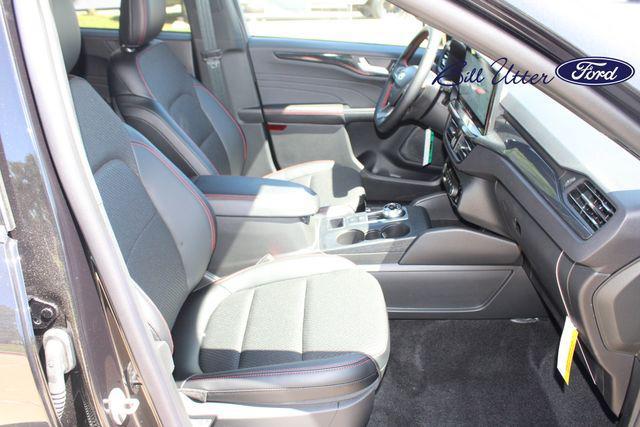 new 2025 Ford Escape car, priced at $32,881