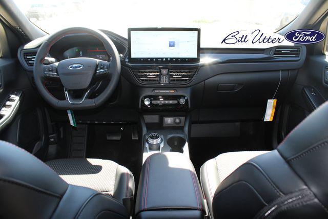 new 2025 Ford Escape car, priced at $32,881