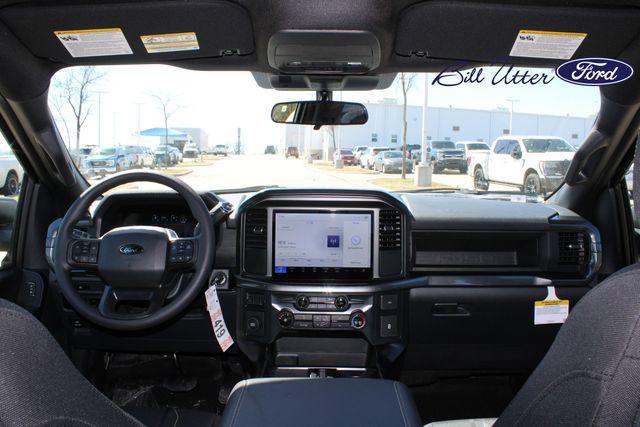 new 2025 Ford F-150 car, priced at $45,202