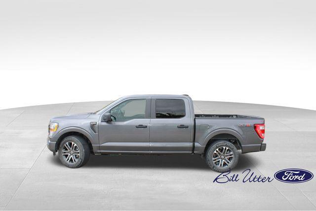 used 2021 Ford F-150 car, priced at $33,000