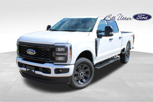 new 2025 Ford F-250 car, priced at $57,923