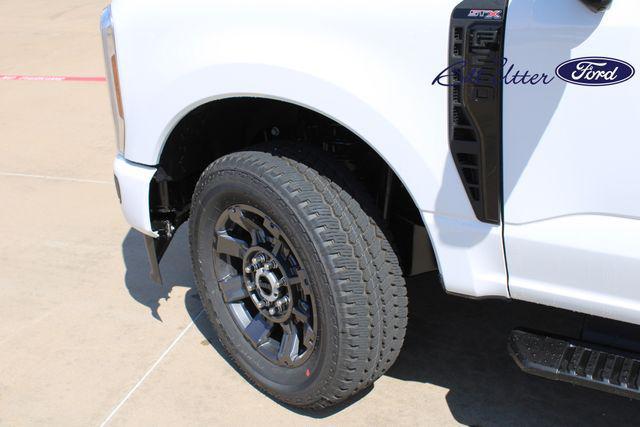new 2025 Ford F-250 car, priced at $57,923