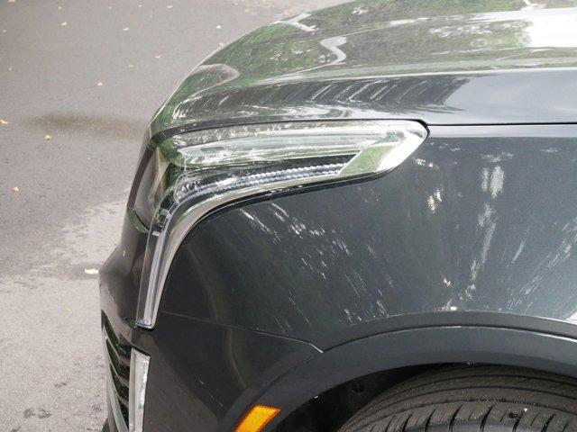 used 2022 Cadillac XT5 car, priced at $36,495