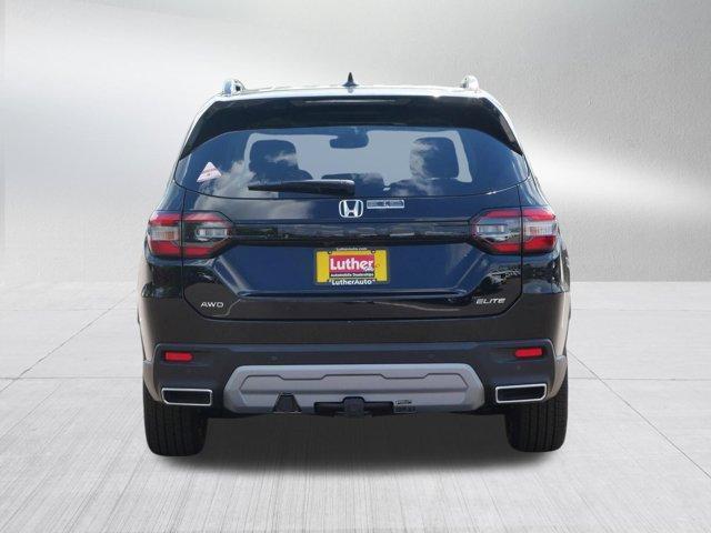 new 2025 Honda Pilot car, priced at $50,521