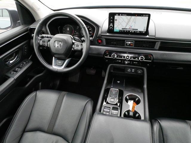 used 2023 Honda Pilot car, priced at $42,995