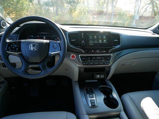 used 2022 Honda Pilot car, priced at $32,495