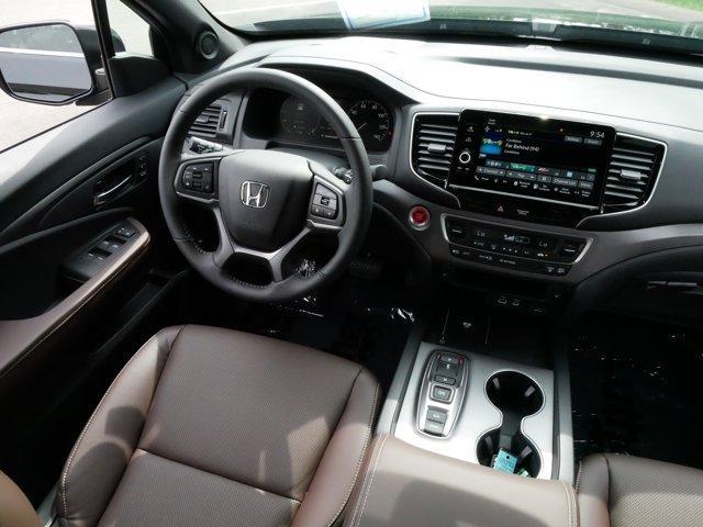 used 2025 Honda Ridgeline car, priced at $42,995