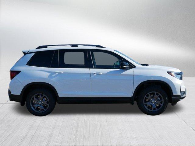 new 2025 Honda Passport car, priced at $44,379