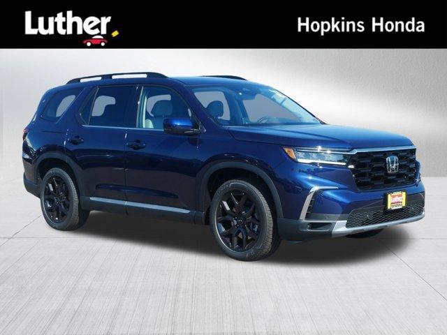 new 2025 Honda Pilot car, priced at $49,006