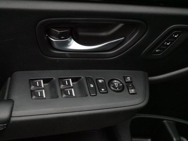 used 2023 Honda Pilot car, priced at $43,995