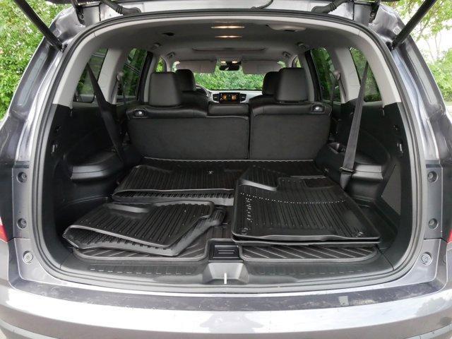 used 2022 Honda Pilot car, priced at $35,495