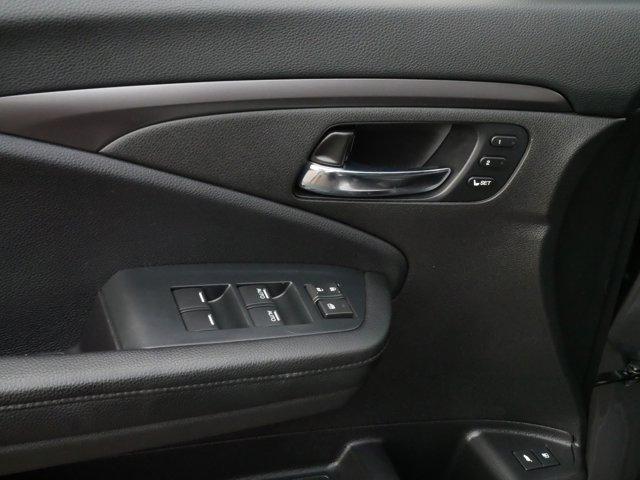 used 2022 Honda Pilot car, priced at $35,495
