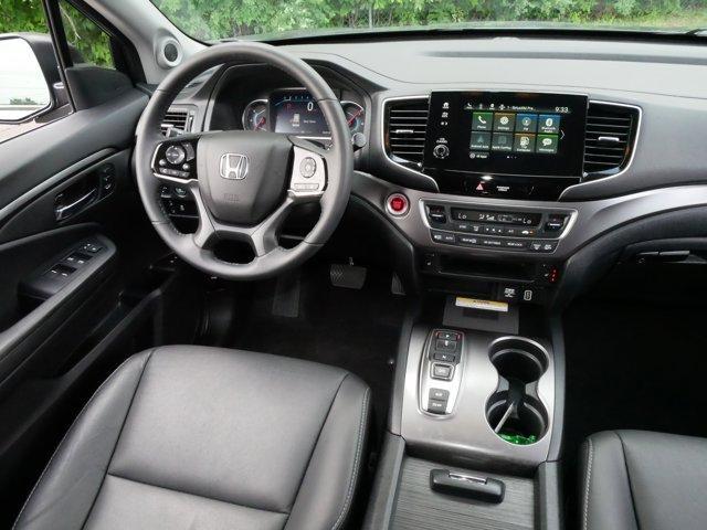 used 2022 Honda Pilot car, priced at $35,495