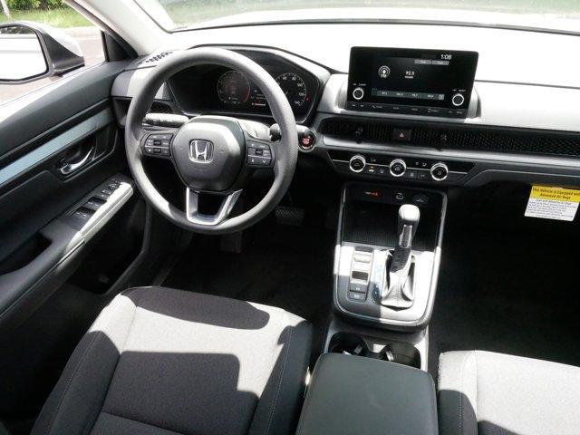 used 2025 Honda CR-V car, priced at $30,995