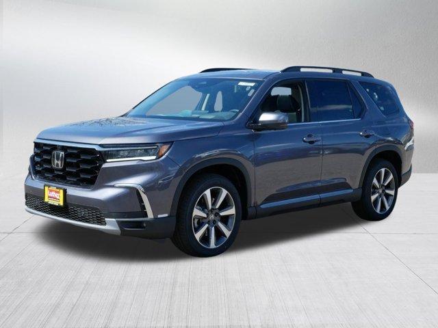 new 2025 Honda Pilot car, priced at $50,566