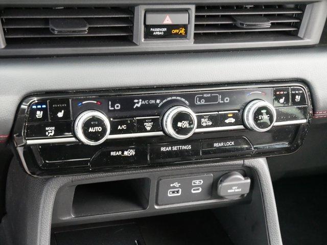 used 2025 Honda Pilot car, priced at $48,995
