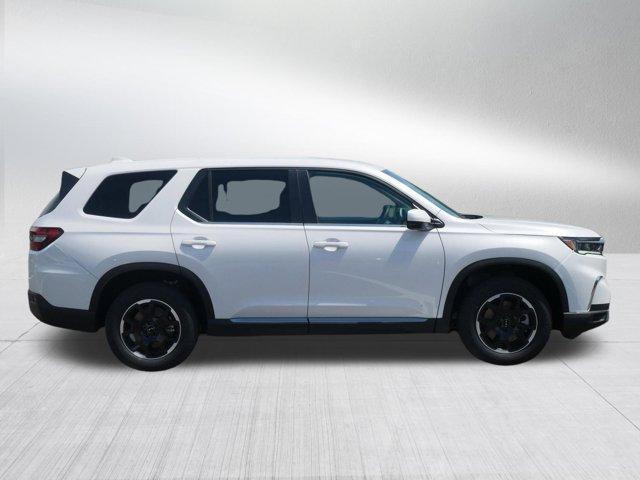 new 2025 Honda Pilot car, priced at $46,841