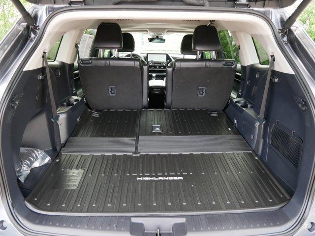 used 2024 Toyota Highlander car, priced at $41,495