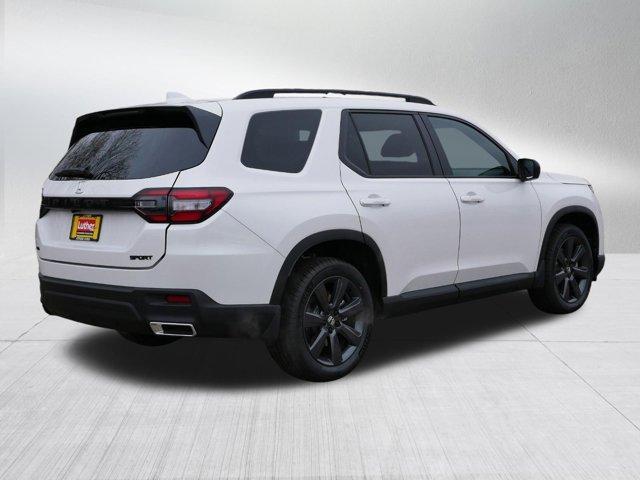 new 2025 Honda Pilot car, priced at $42,550